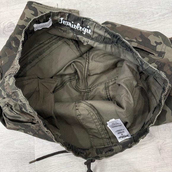 Jeaniologie Men's Camouflage Cargo Shorts Size 36 - Picture 12 of 17